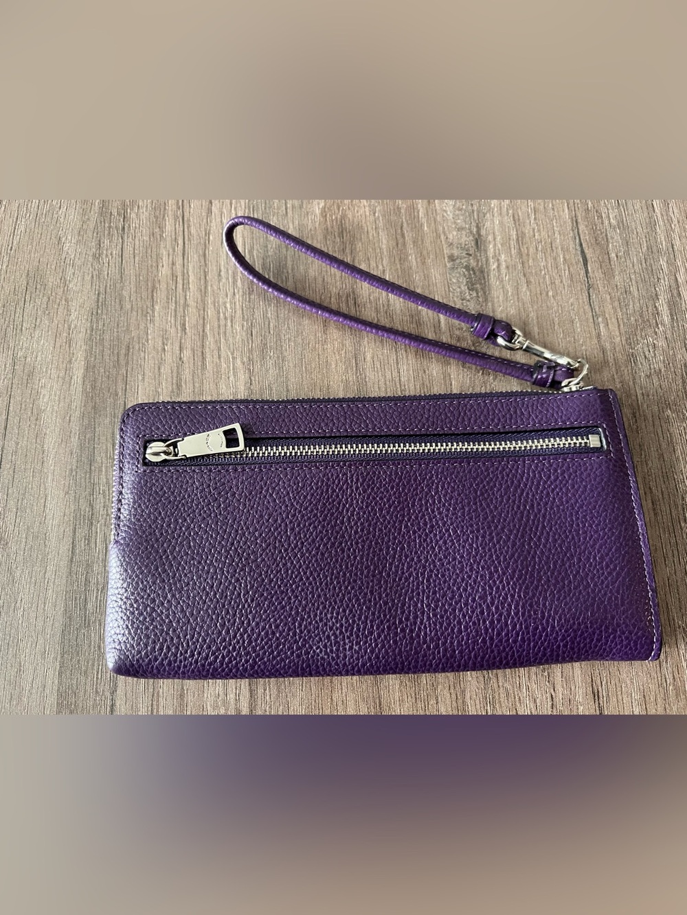 EUC Coach Purple Pebbled Leather Wristlet - Picture 3 of 6